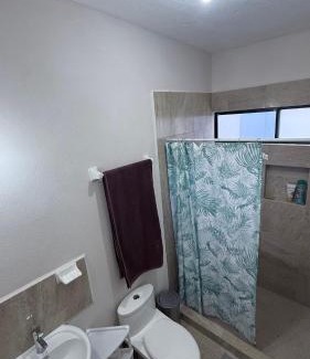 Veracruz Casa | Habitacion equipada de lujo matrimonial con clima en la querencia residencial con alberca