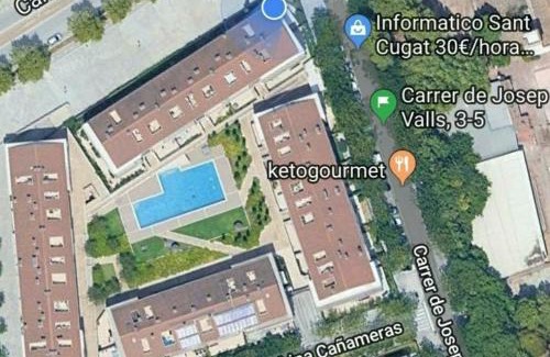 Sant Cugat del Valles Cama Y Desayuno | Habitacion con Piscina y Sauna