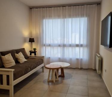 Bahia Blanca Apartamento | Habitania Caronti 190 - Cochera