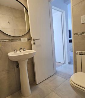 Bahia Blanca Apartamento | Habitania Caronti 190 - Cochera