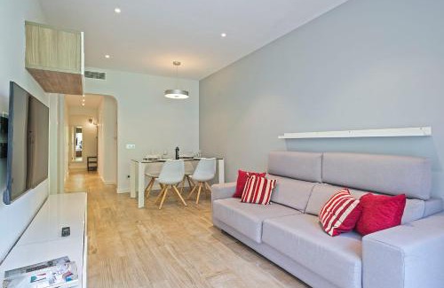 La Sagrada Familia Apartamento | Habitat Apartments Pau