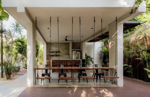 La Veleta Casa | Hacienda 21 - Villa 10 rooms 6 pools gym and yoga