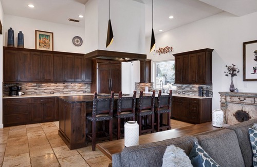 Forest Crest Casa | Hacienda - A Birdy Vacation Rental