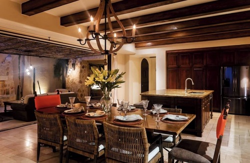 El Medano Ejidal Villa | HACIENDA BEACH CLUB BEACH FRONT 4 BEDROOM VILLA CAN BE RENTED AS A 3 BEDROOM