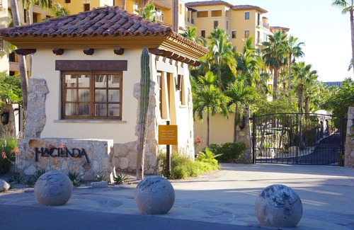 El Medano Ejidal Condominio | Hacienda Beach Club & Residences 1 Bedroom Condo Sleeps 4 Cabo San Lucas Rental
