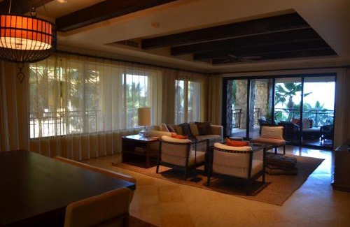 El Medano Ejidal Complejo | Hacienda Beach Club & Residences