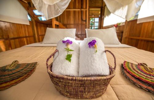 Tambopata Cabina | Hacienda Herrera Tambopata