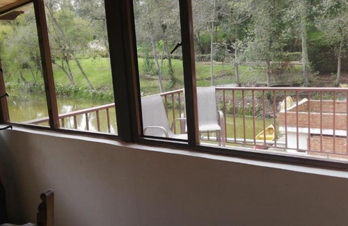 El Rosal Casa | Hacienda Moncora cabaña lago p2
