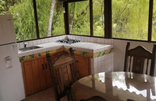 El Rosal Casa | Hacienda Moncora cabaña lago p2