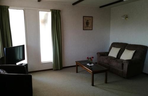 Invercargill Hotel | Hacienda Motel