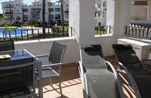 Jeronimo y Avileses y Balsicas de Arriba Apartamento | Apartamento familiar vistas a la piscina, wifi gratis, tv satélite, parking