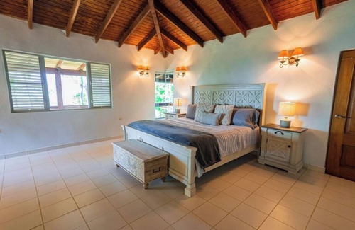 Salinas Otro | Hacienda Simaruba - Casona
