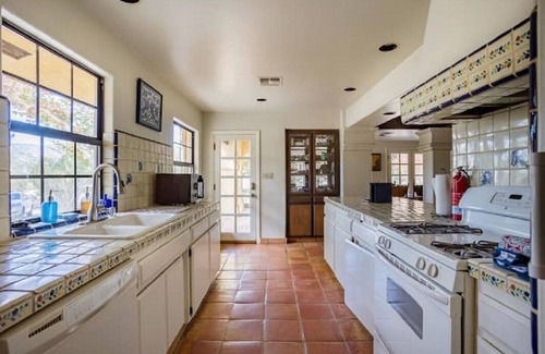 Lake Isabella Casa | Hacienda @ Stoney Pines