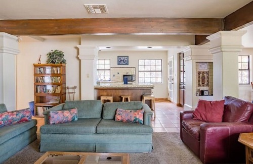 Lake Isabella Casa | Hacienda @ Stoney Pines