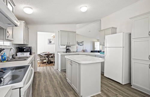 Hackberry Casa | Hackberry Paradise: Fishing Oasis
