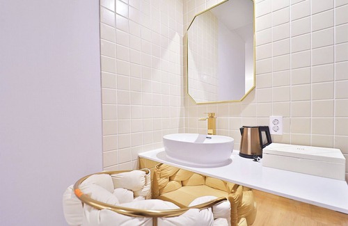 Saha Hotel | HADAN DENBASTA HOTEL