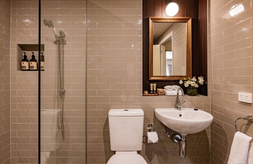 Hobart Central Business District Hotel | Hadley's Orient Hotel