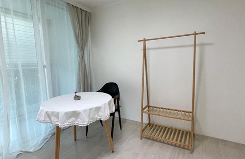 Suwon Cama Y Desayuno | Haeng Un - For Foreigner & Female Only