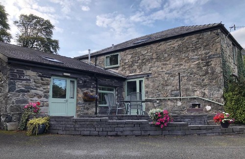 Bangor Casa | Hafan Cottage at Bryn Llys