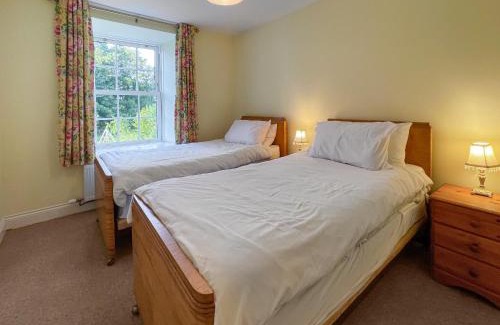 Moylegrove Casa | Hafod Grove - Ukc6955