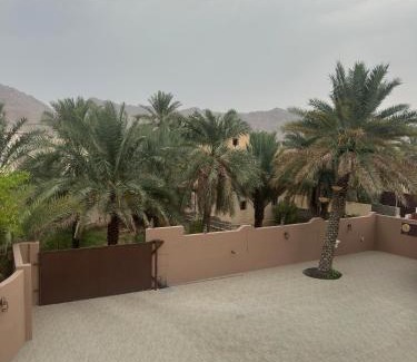 Nizwa Casa | Hai Al Nakheel حي النخيل