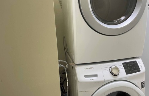 Vancouver South Apartamento | Haidy's House- Bmt room 1(ensuite bathroom)