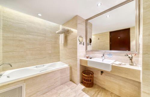 Gongshu Hotel | Haiwaihai Nachuan Hotel Wanda Plaza Dujiaqiao Subway Station