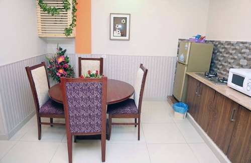 Islamabad Cama Y Desayuno | Hak Mall Suites