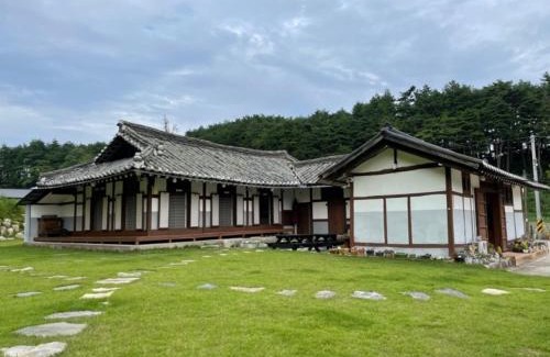 Gangneung Casa | Hakdong Hanok Pension