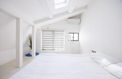 Kaminarimon Casa | HAKU HOTEL