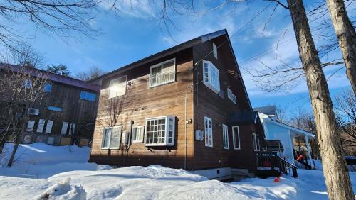Echo Land Casa | Hakuba Alpine Maison by JAMSZ ROYALE