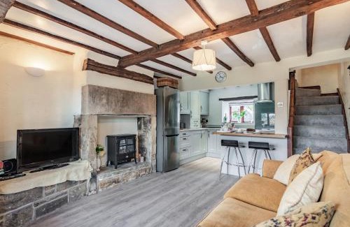 Hoylandswaine Casa | Halcyon Cottage