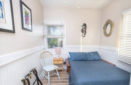 Thunderbolt Cabaña | Halcyon Cottage in Thunderbolt, Ga