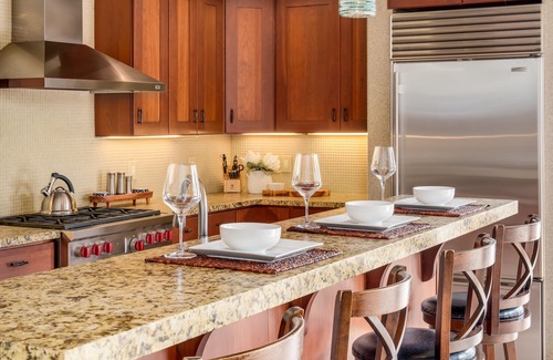 Kamuela Casa | Hale Mele Polynesian Pod Style with Pool/Hot Tub, Gazebo, Golf Cart & Ebikes