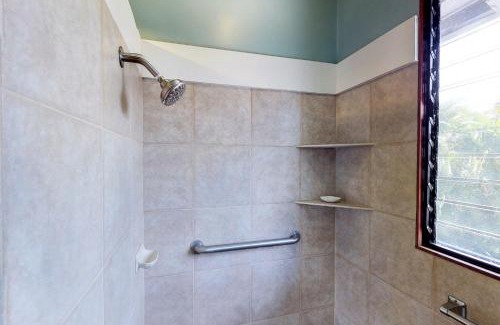 Princeville Casa | Hale On'tario - 2 Bedroom plus Loft