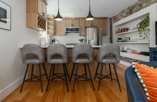 Lexington Apartamento | Charming downtown Lex cottage, walk to WLU, VMI