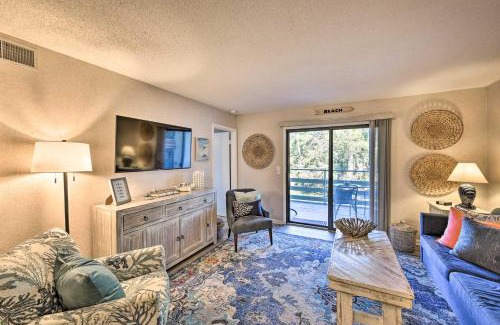 Folly Field Apartamento | Half-Mi to Beach Hilton Head Condo with Lagoon View