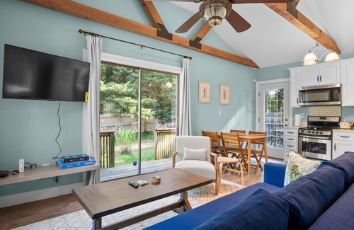 East Sandwich Casa | Half mile from East Sandwich Beach and will accept dogs