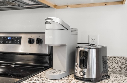 Cultural District Apartamento | Halftime Hideaway in Downtown