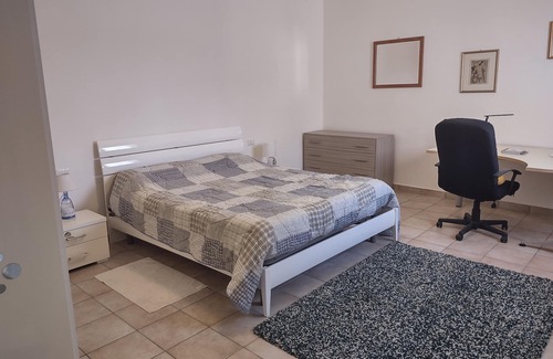 Argenta Cama Y Desayuno | Halfway between Ferrara and Ravenna, a step away from the Comacchio valleys.