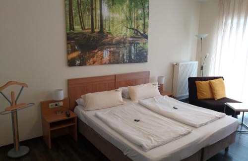 Monschau Hotel | Haller Hotel Garni