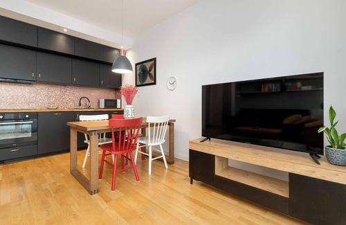 Zaspa Apartamento | Hallera 132 | Gdansk | Modern Apartment | Parking | Balcony | SmartTV