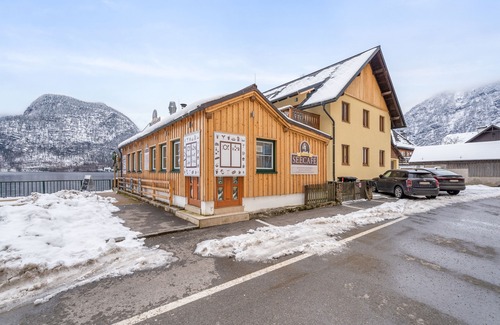 Hallstatt Casa | Hallstatt Lakeside Top 2