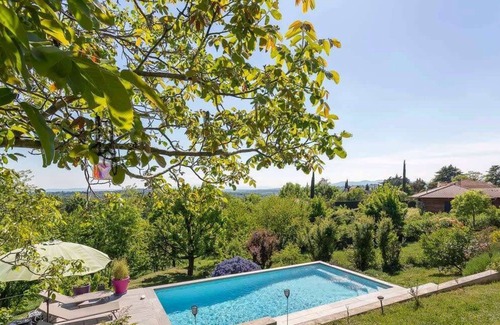Sainte-Foy-les-Lyon Casa | Hamac Suites - Villa Les Balmes - 8 voyageurs