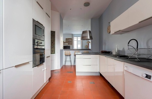 Puvis De Chavannes - Le Lycee Apartamento | Hamac-Suites - Suite Duquesne - Lyon 6