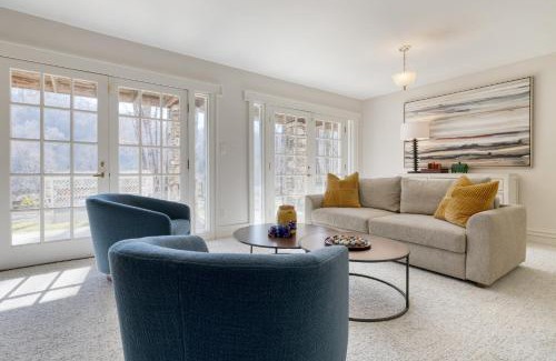 Mars Hill Casa | Hamersmith Hollow Retreat by AvantStay Mountain Views