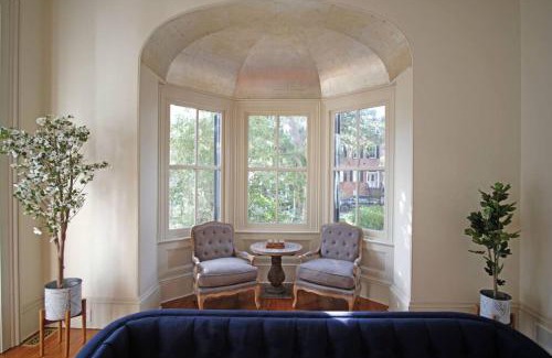 Historic District - North Casa | Hamilton Estate - Historic 8BR w Courtyard, Garage