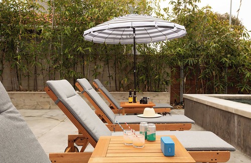 Beach Barber Tract Condominio | Hamilton I by Avantstay Beach House! Rooftop Deck Newly Renovated Bungalow