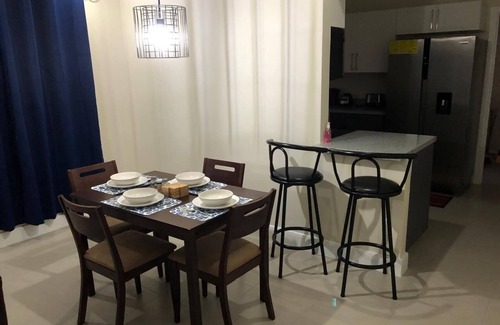 Lucea Casa | Hamilton West