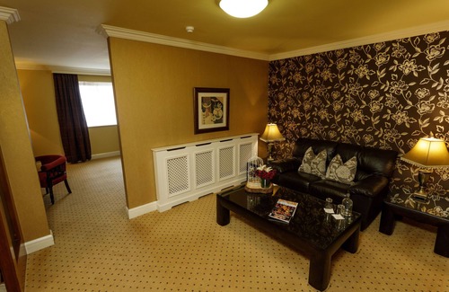 Johnstown Bridge Hotel | Hamlet Court Hotel